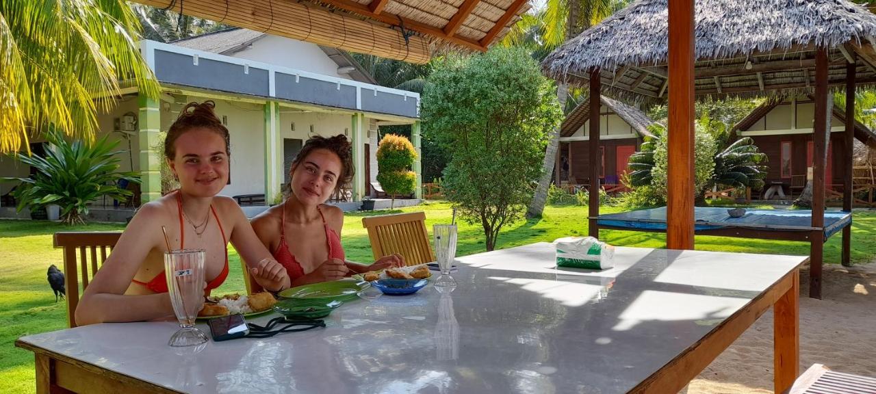Bungalow Îles Îles Karimunjawa Extérieur photo