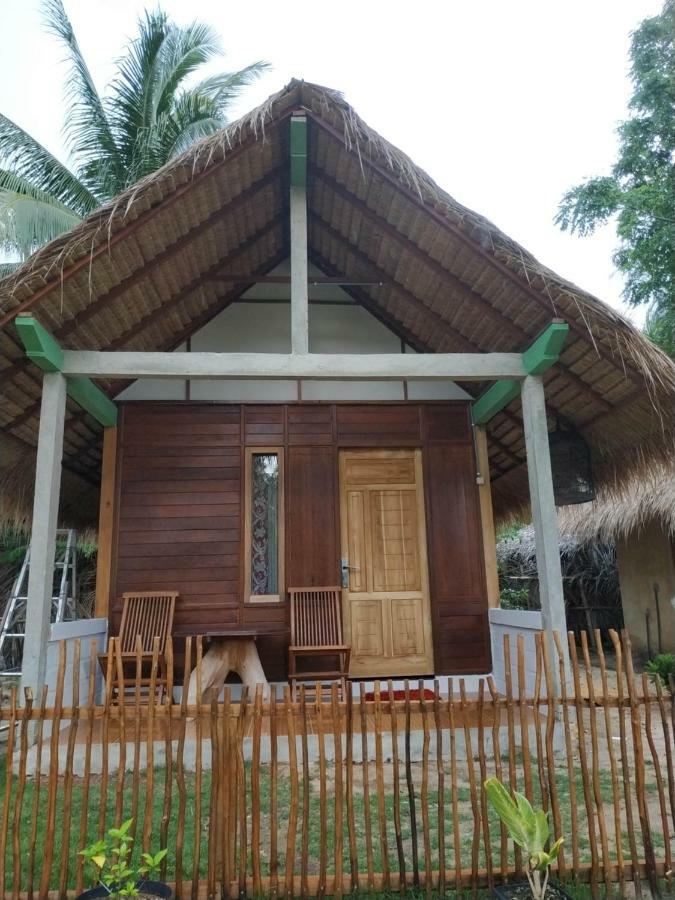 Bungalow Îles Îles Karimunjawa Extérieur photo