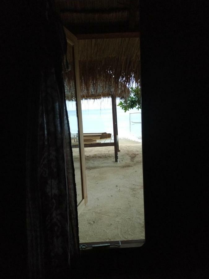 Bungalow Îles Îles Karimunjawa Extérieur photo