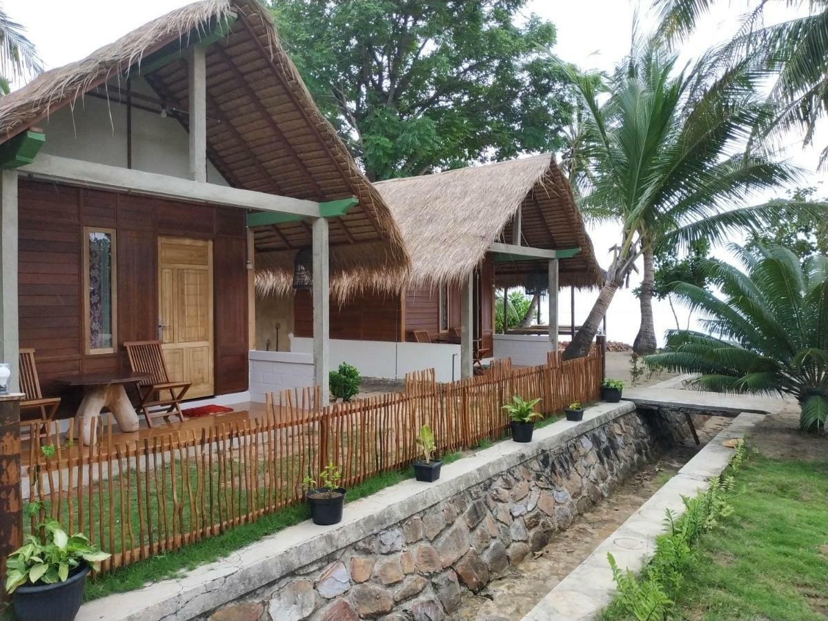 Bungalow Îles Îles Karimunjawa Extérieur photo